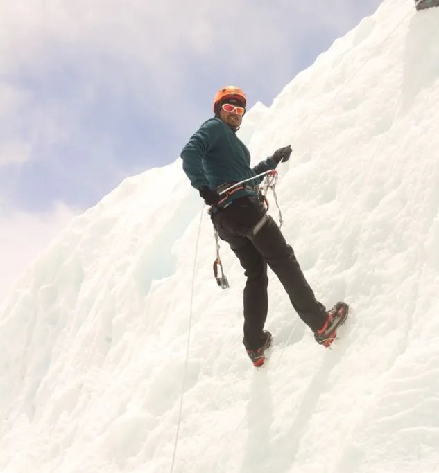 राहुल गुप्ता बने पहले छत्तीसगढ़ी, एवरेस्ट पर फहराया तिरंगा -